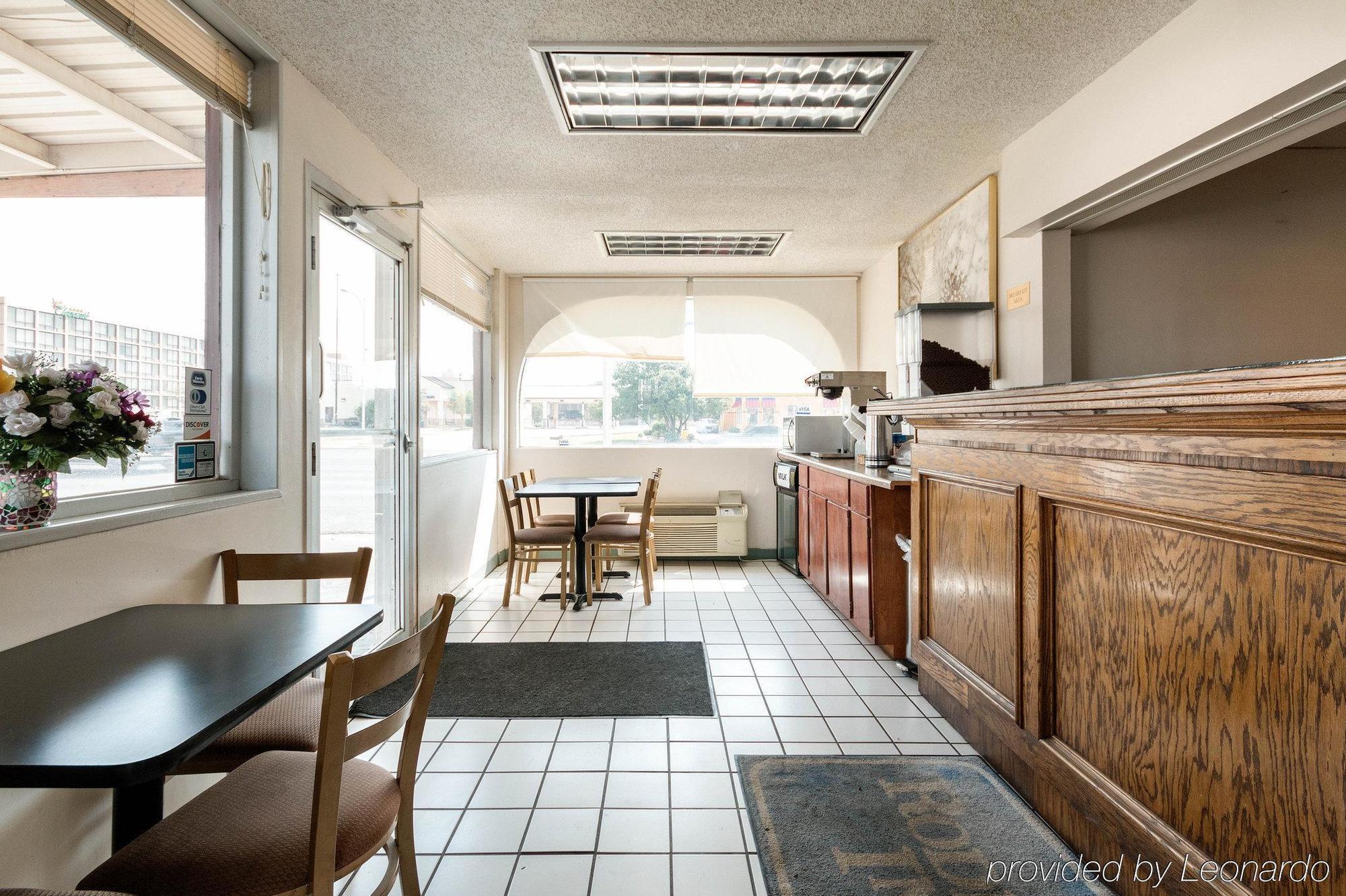 Raider Inn Lubbock Exterior photo